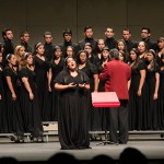 Imagen de Coro de la UPRH bajo la dirección de Germán Peñá Haddock